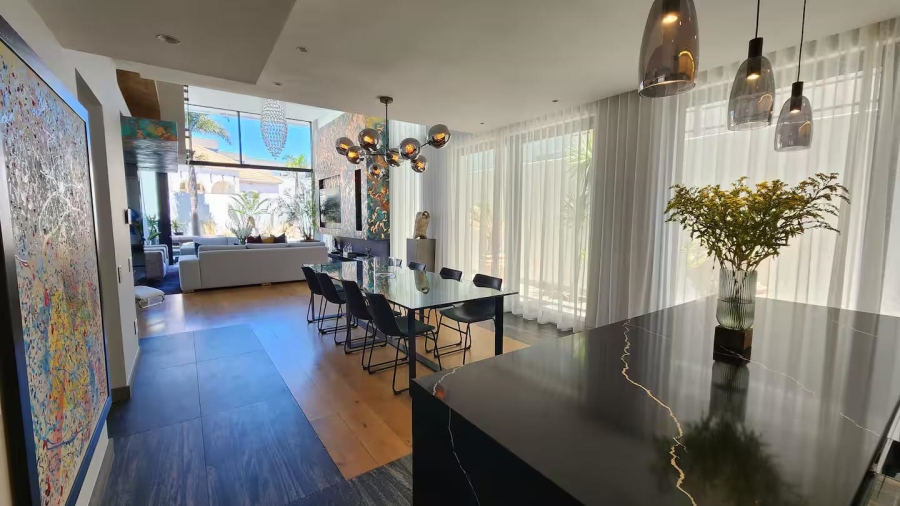 3 Bedroom Property for Sale in Bantry Bay Western Cape